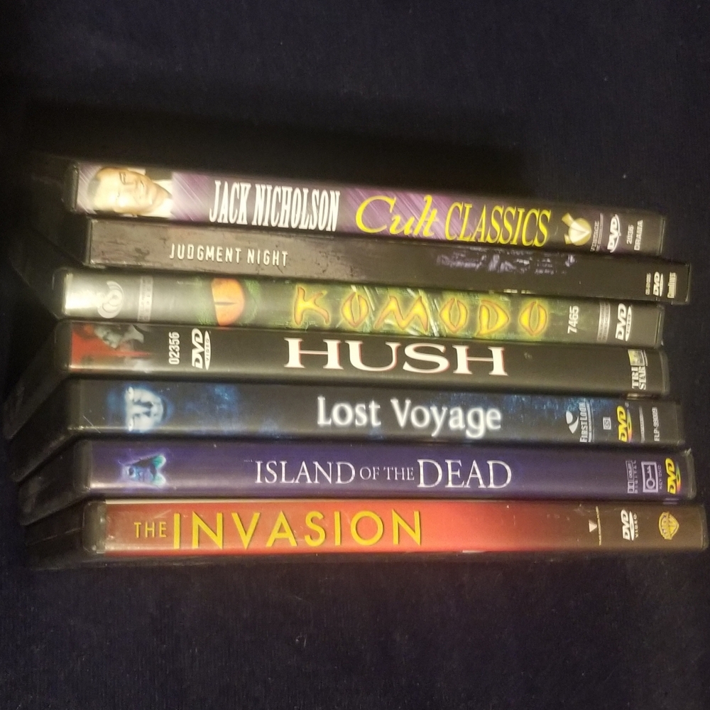 7 horrifying movie dvds - Picture 1 of 8